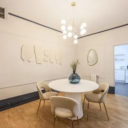 Apartamento De Diseno En Gran Via Madrid Exterior photo